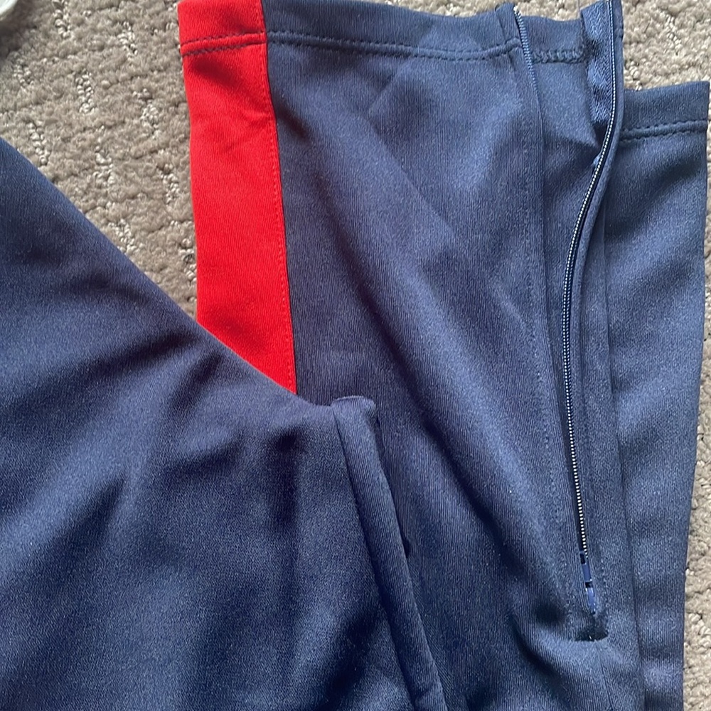 LiveFit Joggers - Picture 3 of 6